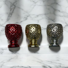 Load image into Gallery viewer, 3 Wine Glasses