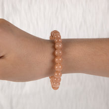 Load image into Gallery viewer, Natural Sunstone Bracelet
