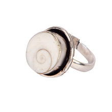 Load image into Gallery viewer, Gomti Chakra Ring
